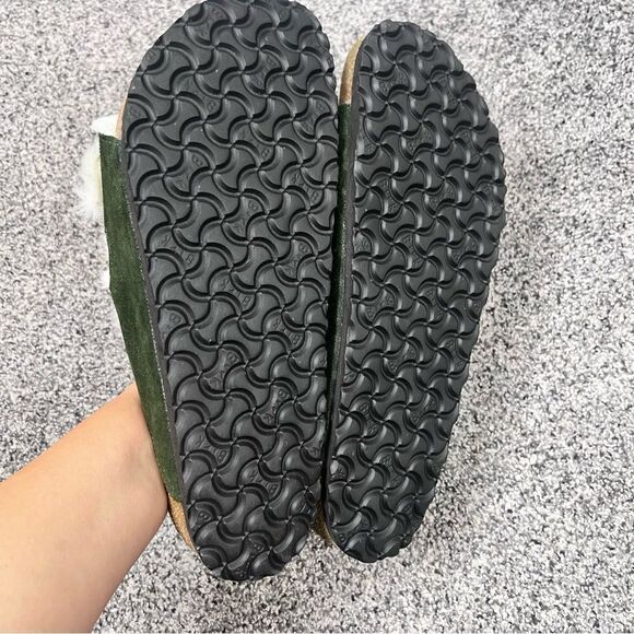 Sz 46 Birkenstock Men’s Forest Green Shearling Suede Shearling Slide Sandals - Picture 10 of 10